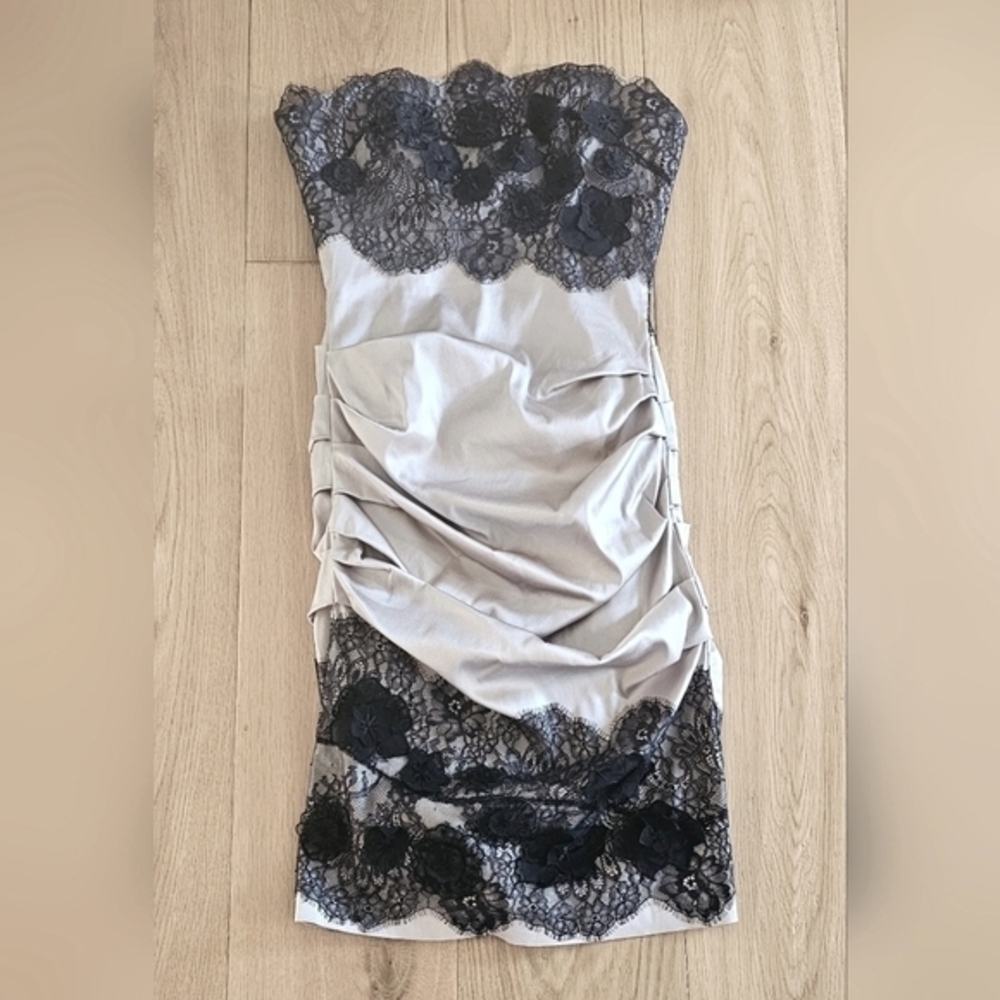 BCBGMAXAZRIA Strapless Mini Dress Beige with Black Lace - Size 4